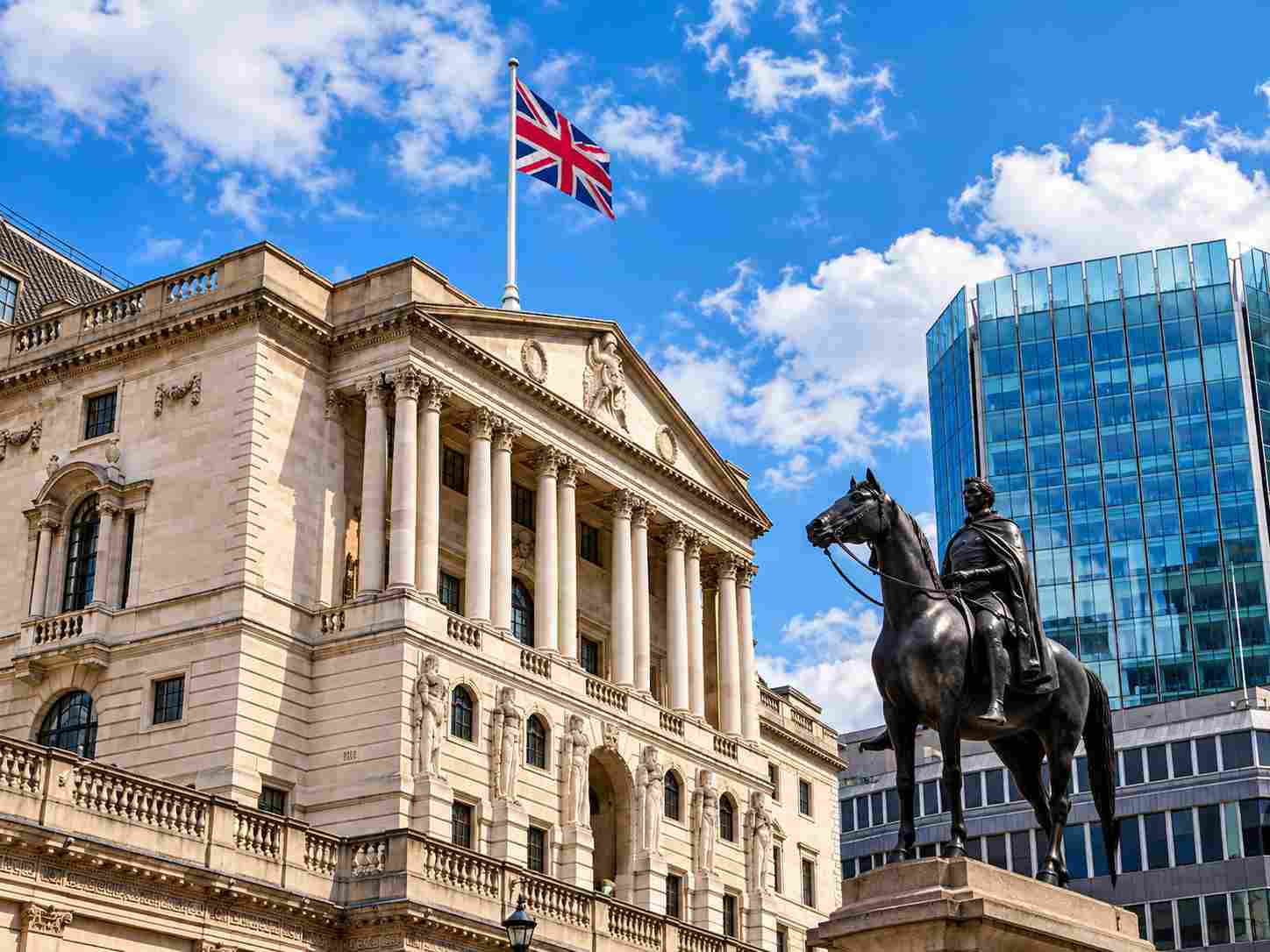 Bank of England Holds Rate at 3.75% as Energy Risks Rise