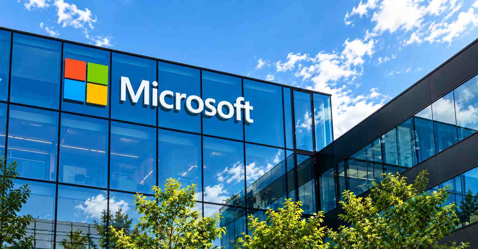 Microsoft Expands Gulf AI Push With New Cloud Infrastructure and Digital Resilience Plans
