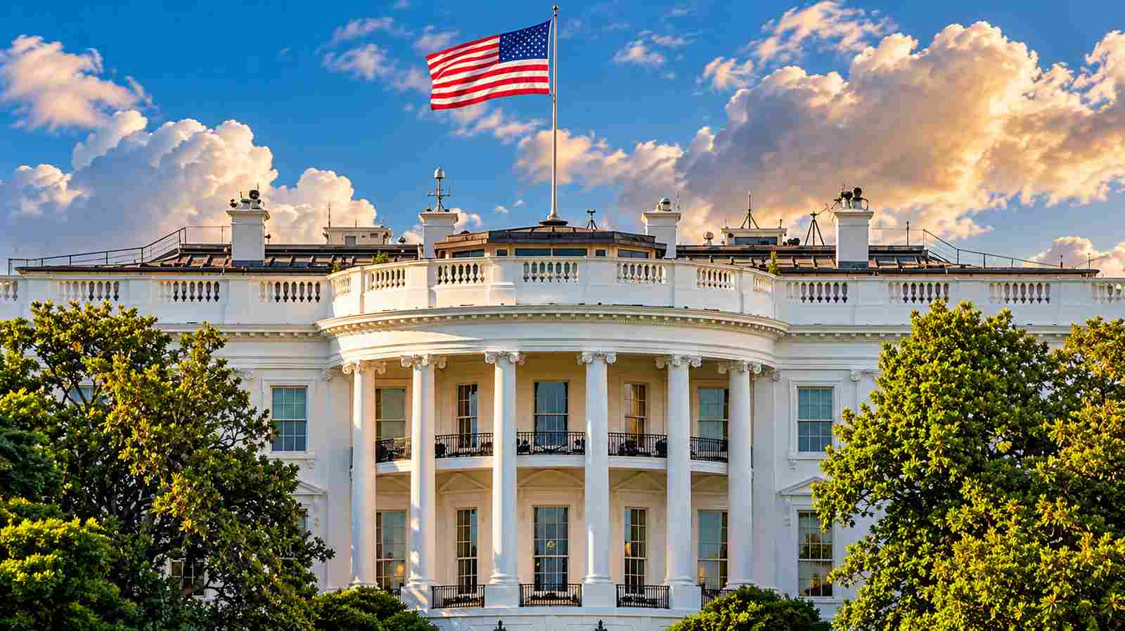 White House Moves to Withhold Nearly $1 Billion in Congress-Approved Federal Spending